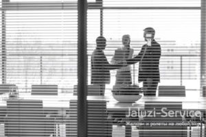 Жалюзи и офисные перегородки — новые идеи