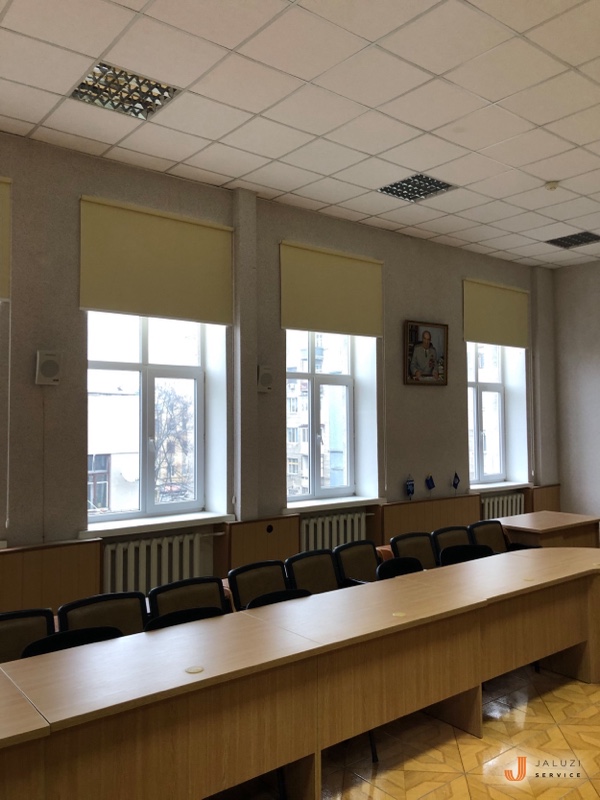 Наши жалюзи в интерьере